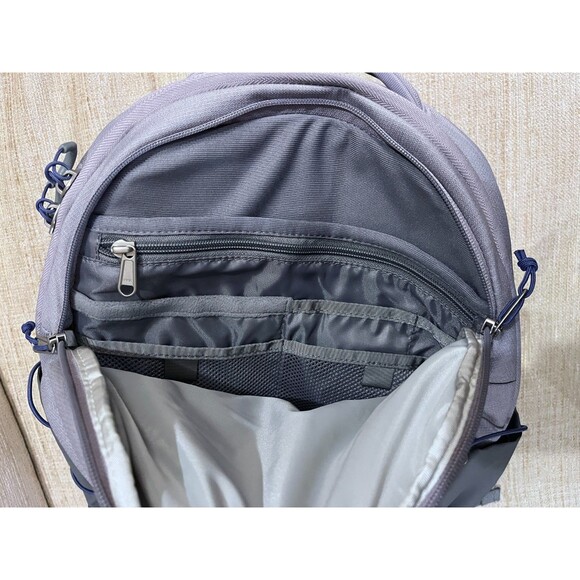 The North Face Borealis Day Hiking Women\'s Backpack In Light Purple/Gray  NEW main image 6